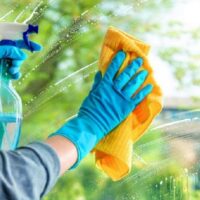 ¿Cómo limpiar las ventanas correctamente? en Vitoria