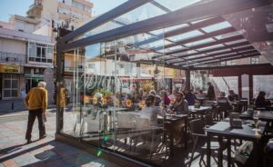 Cerramientos de terrazas para bares en Vitoria