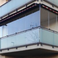 Cortinas de vidrio en Vitoria-Gasteiz