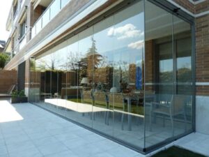 Cortinas de vidrio en Vitoria-Gasteiz.